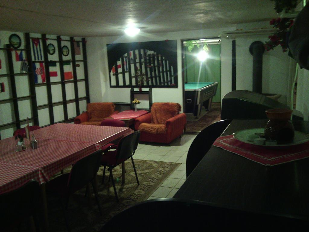 Ubytovanie 184, Bed And Braekfast 184 Stara Lesna Exterior photo