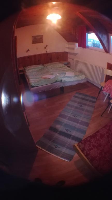 Ubytovanie 184, Bed And Braekfast 184 Stara Lesna Exterior photo