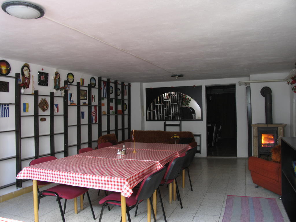 Ubytovanie 184, Bed And Braekfast 184 Stara Lesna Exterior photo