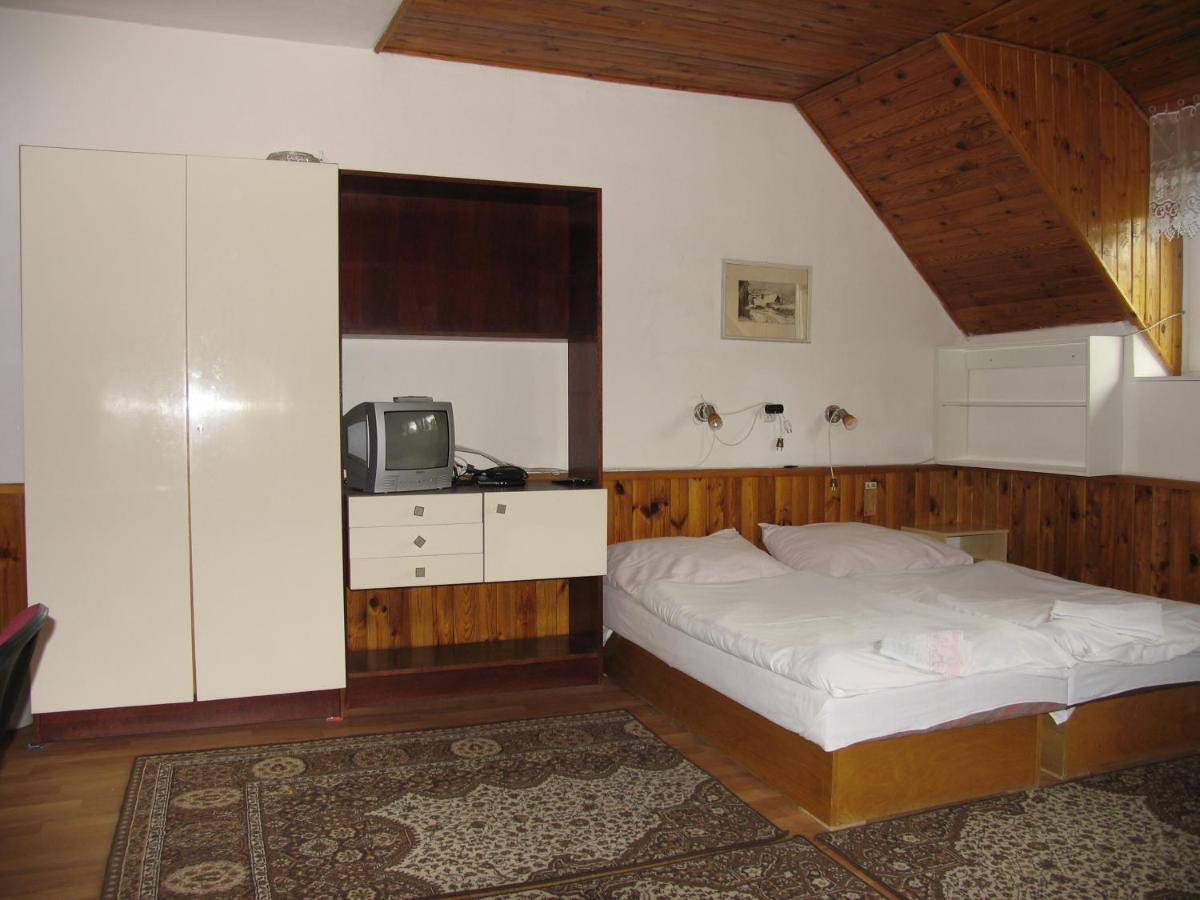 Ubytovanie 184, Bed And Braekfast 184 Stara Lesna Exterior photo